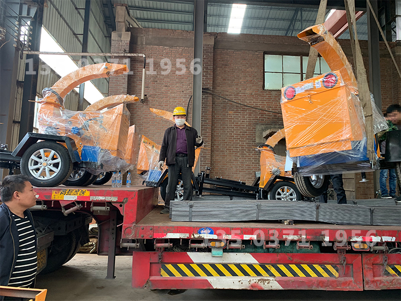 環(huán)保樹枝粉碎機