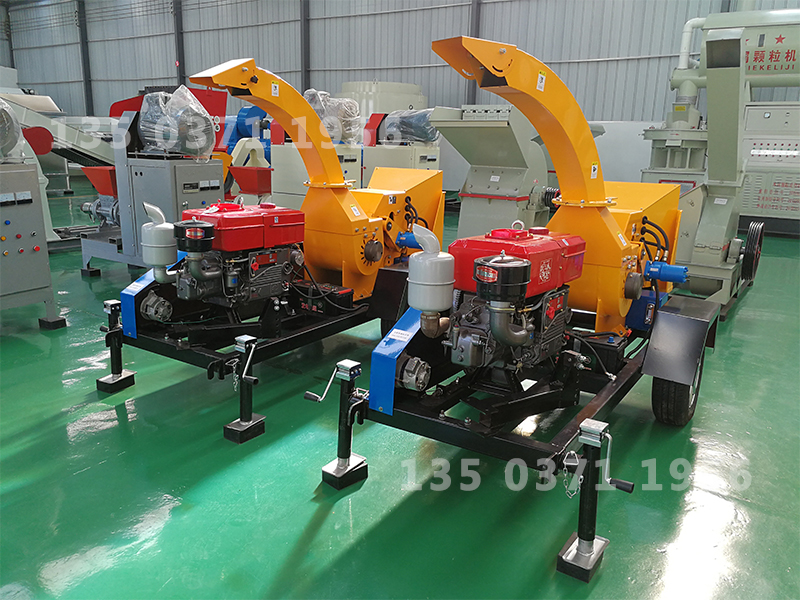 邯鄲市拖拉機(jī)樹(shù)枝粉碎機(jī)