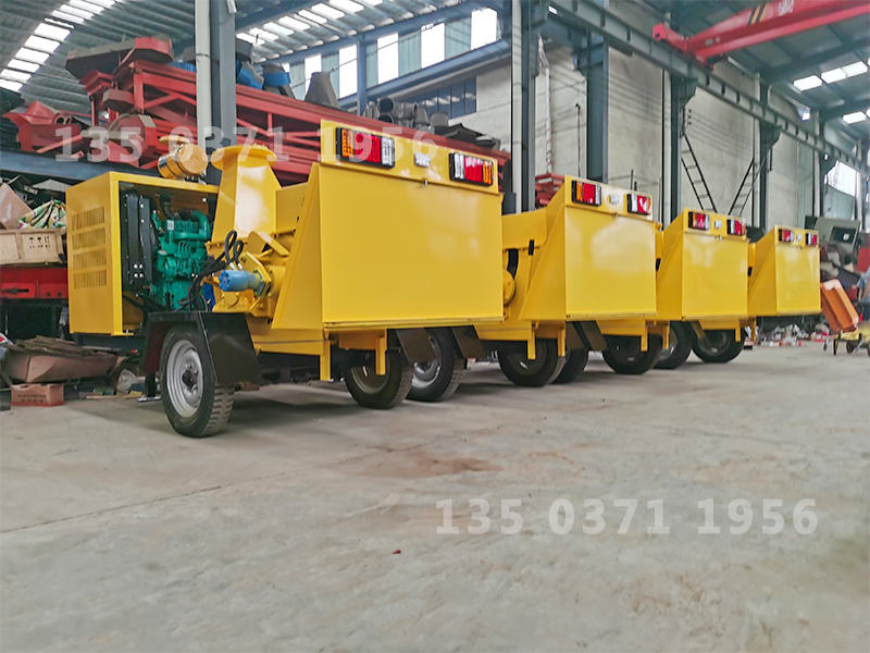 大型柴油樹(shù)枝粉碎機(jī)