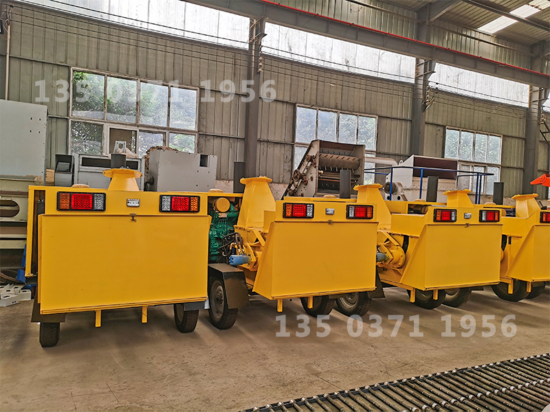 移動(dòng)式柴油樹枝粉碎機(jī)