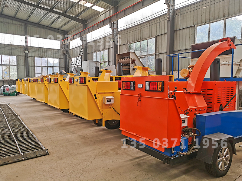 小型粉碎樹枝機(jī)