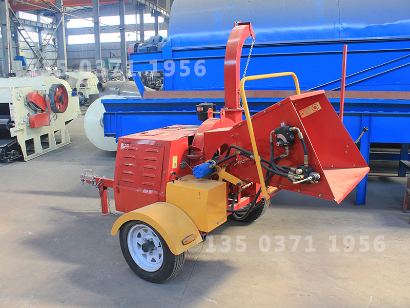 柴油機(jī)樹(shù)枝粉碎機(jī)