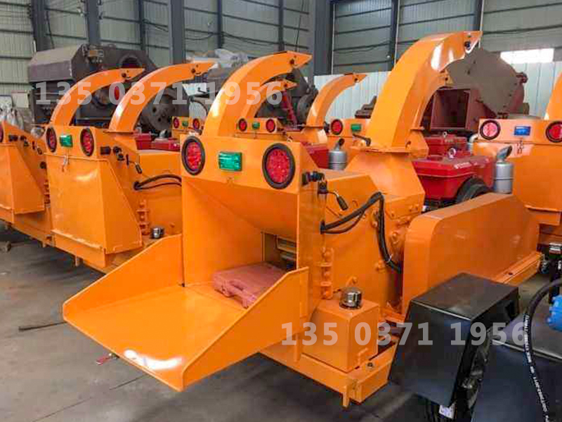 樹枝移動式粉碎機(jī)