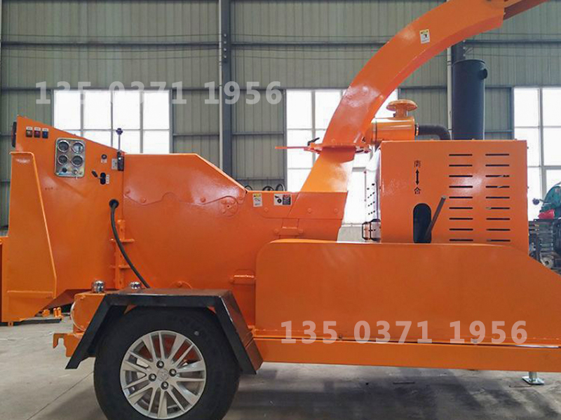 柴油樹(shù)枝粉碎機(jī)